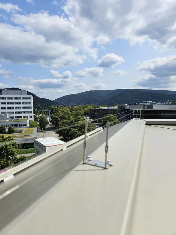 Montage von Spanndrahtsystem in Heidelberg
